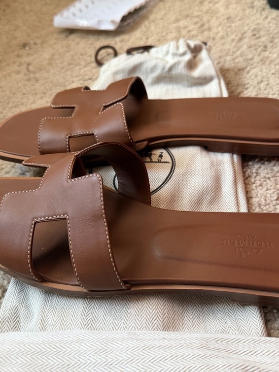 Hermes Brown Oran Slide Sandals in Cognac Leather - Picture 4 of 10